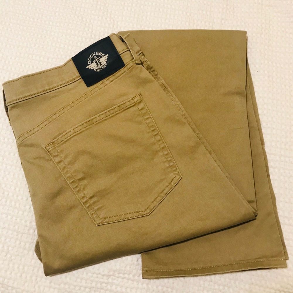 Dockers All Seasons Tech Jean Cut Style Pants